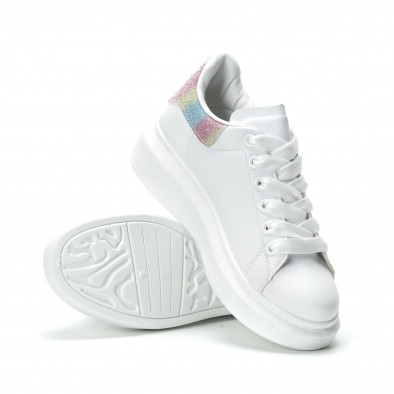 Γυναικεία λευκά sneakers με πολύχρωμη λεπτομέρεια it250119-91 4