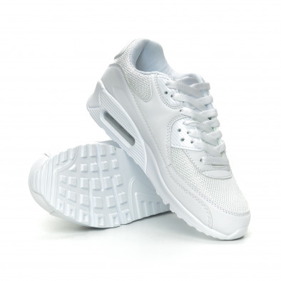Γυναικεία λευκά αθλητικά παπούτσια με αερόσολα it150319-53 4