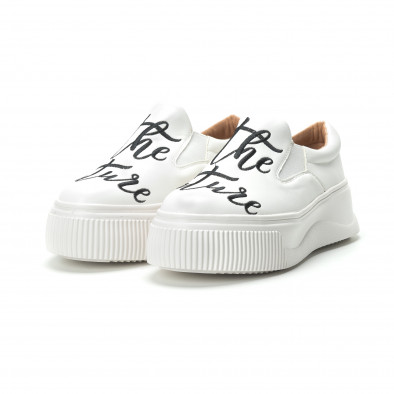 Slip- on γυναικεία λευκά sneakers με μαύρη επιγραφή it250119-42 3