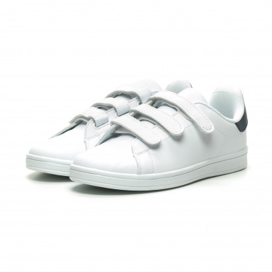 Ανδρικά λευκά sneakers με μπλε λεπτομέρεια και αυτοκόλλητα it230519-15 3