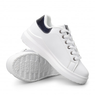 Γυναικεία λευκά sneakers με μπλε λεπτομέρεια it140918-48 4