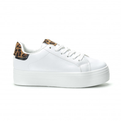 Γυναικεία λευκά sneakers με πλατφόρμα και διακοσμητικό πριντ it250119-52 2