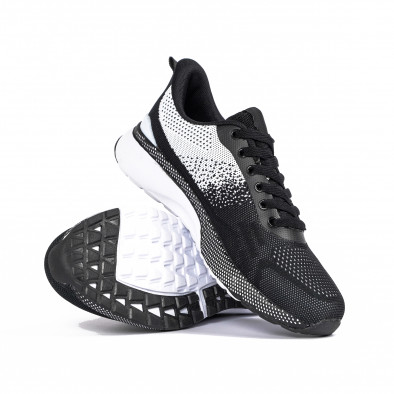 Ανδρικά αθλητικά παπούτσια σε μαύρο και λευκό  it270320-19 4