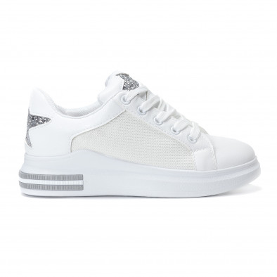 Γυναικεία λευκά sneakers από οικολογικό δέρμα με ασημένια αστεράκια  it240118-15 3