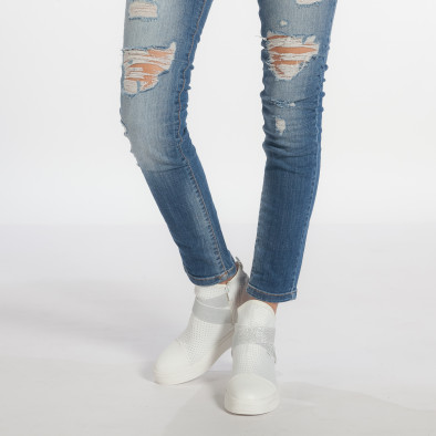 Γυναικεία λευκά ψηλά sneakers από συνδυασμό υφασμάτων με ασημένια διασκομητικά λαστιχάκια it240118-17 2