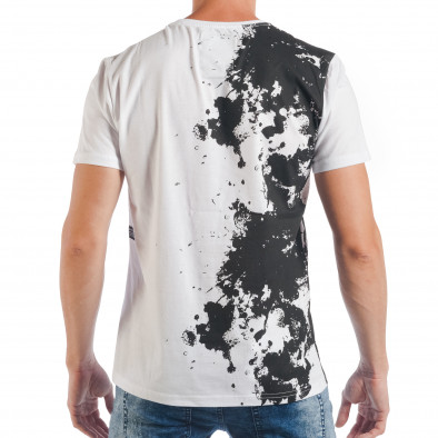 Ανδρική λευκή κοντομάνικη μπλούζα με μαύρο πριντ 00:00 tsf250518-71 3