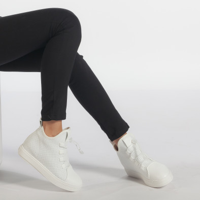 Γυναικεία λευκά ψηλά sneakers από συνδυασμό υφασμάτων με ελαστικά κορδόνια it240118-19 2