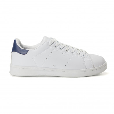 Ανδρικά λευκά sneakers με μπλε λεπτομέρεια στη φτέρνα it020618-14 2