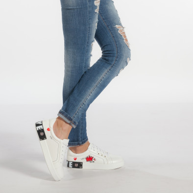 Γυναικεία λευκά sneakers από οικολογικό δέρμα με σχέδια it240118-45 2