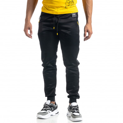 Ανδρική μαύρη Jogger με πριντ ρίγα Black Sport it041019-1 2