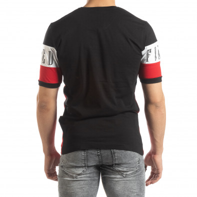 Ανδρική κοντομάνικη μπλούζα σε μαύρο και κόκκινο it150419-74 3