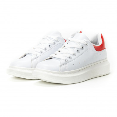 Γυναικεία λευκά sneakers με κόκκινη λεπτομέρεια it150818-36 3