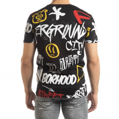 Ανδρική μαύρη κοντομάνικη μπλούζα με γκράφιτι it150419-63 3