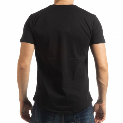 Ανδρική μαύρη κοντομάνικη μπλούζα με πριντ tsf190219-20 3
