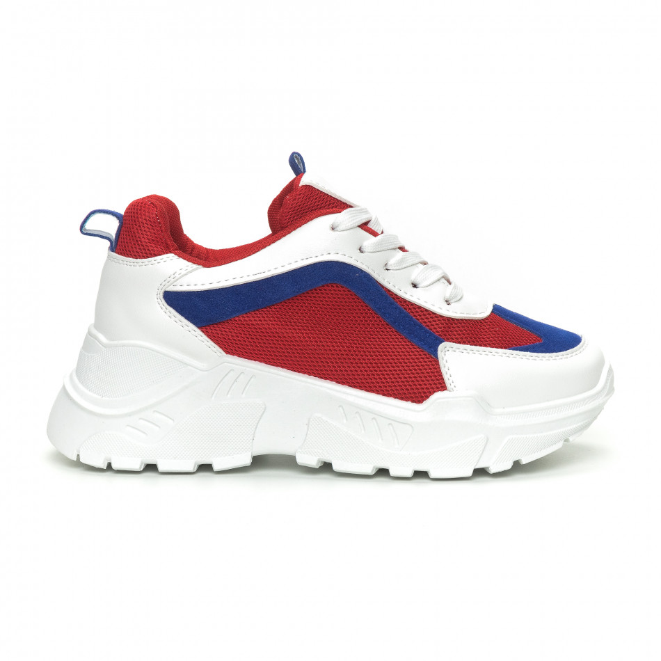 Γυναικεία αθλητικά παπούτσια σε συνδυασμό κόκκινου, λευκού και μπλε it150319-49