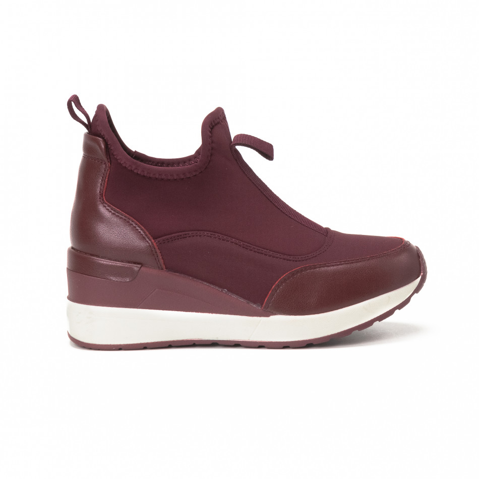 Γυναικεία κόκκινα sneakers με πλατφόρμα it150818-76