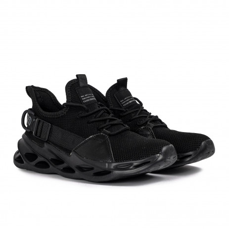Ανδρικά μαύρα αθλητικά παπούτσια Chevron All black Kiss GoGo 222-6 2
