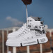 Ανδρικά λευκά ψηλά sneakers με αξεσουάρ gr020221-6 3