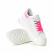 Γυναικεία λευκά sneakers με ροζ λεπτομέρειες it270219-9 5