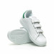 Ανδρικά λευκά sneakers με πράσινη λεπτομέρεια και αυτοκόλλητα it230519-14 4