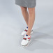 Γυναικεία λευκά sneakers με πλατφόρμα και πολύχρωμες διακοσμήσεις it250119-66 2