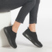 Γυναικεία μαύρα υφασμάτινα αθλητικά παπούτσια χωρίς κορδόνια it240118-27 2