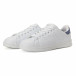 Ανδρικά λευκά sneakers με μπλε λεπτομέρεια στη φτέρνα it020618-14 3