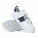 Γυναικεία λευκά sneakers από οικολογικό δέρμα με μαύρες λεπτομέρειες  it240118-37 5