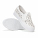Γυναικεία λευκά sneakers slip-on με διακοσμητικά σχέδια it160318-67 4